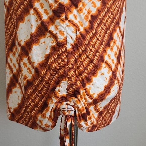 RUBY RD.  Top - Picture 5 of 7